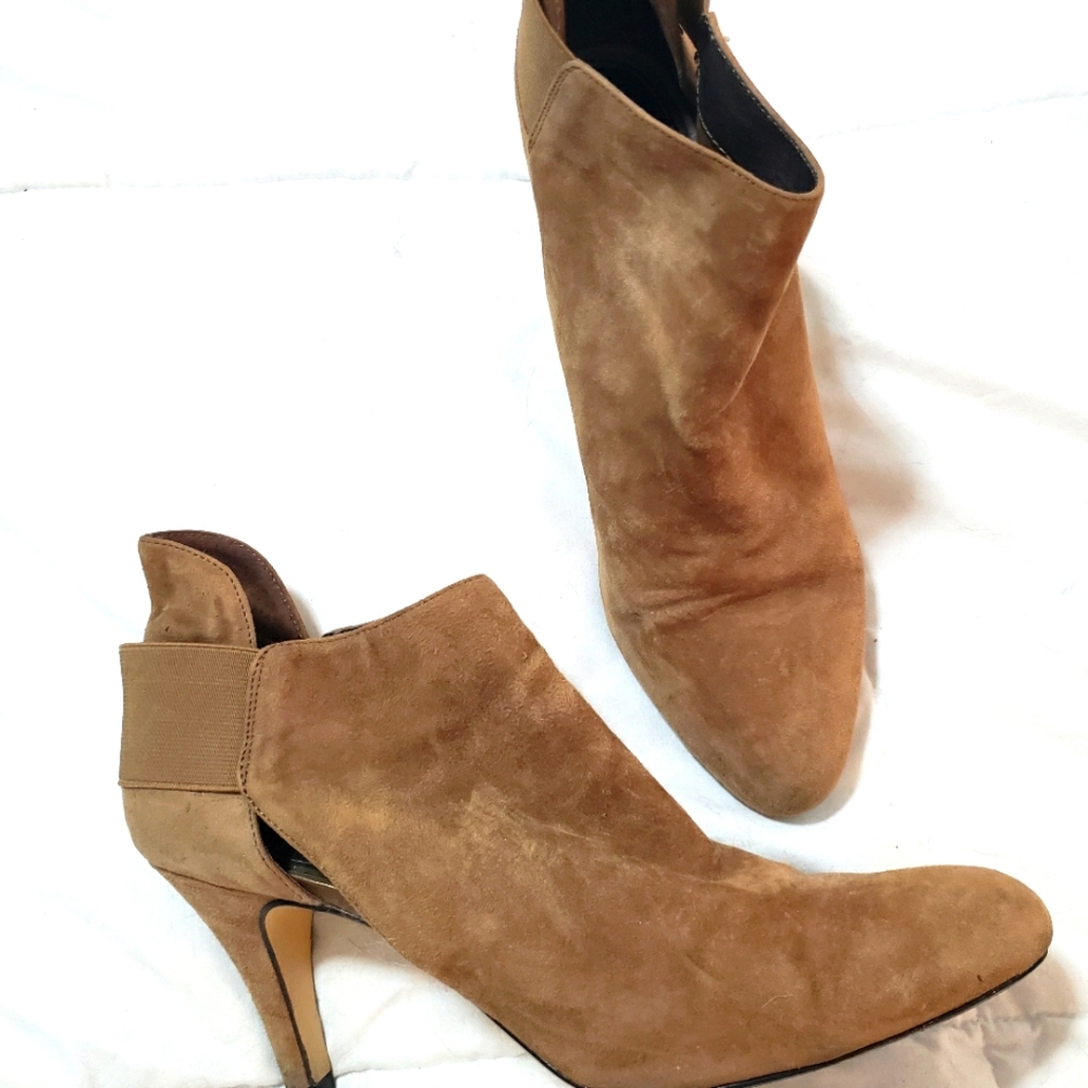 Adrienne Vittadini suede high heeled booties